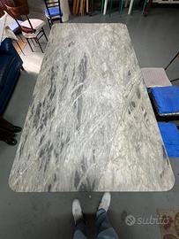 Tavolo da cucina rustica