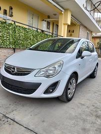 OPEL CORSA NEOPATENTATI