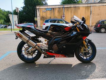 Aprilia RSV 1000 - 2004 r factory iscritta FMI