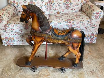 Cavallo dondolo vintage