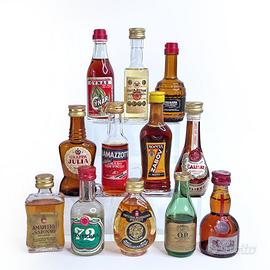 12 MINIATURE LIQUORI VINTAGE Lotto #3 di 4