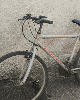 Mountain bike misura perfettamente funzionante 
