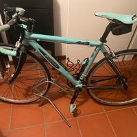Bianchi Freccia Celeste full carbon Reparto Corse