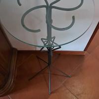 piedistallo in ferro