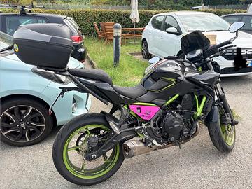 Kawasaki Z650 del 2021 con circa 18.000 km