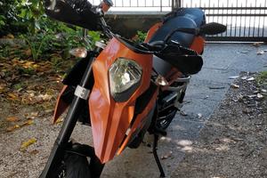 KTM 690 Supermoto - 2007