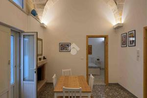 2 LOCALI A SAN VITO DEI NORMANNI