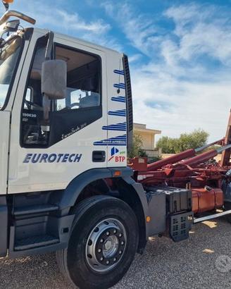 Iveco EuroTech 190e30 Scarrabile 26 Ton.