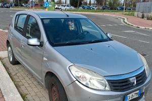 Dacia Sandero 2010 GPL
