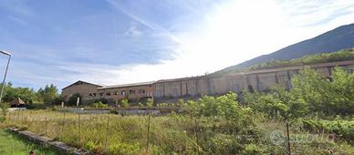 Immobile in asta di 3543 m² con più di 5 locali a 