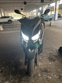 Xmax 400 2015