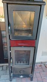 STUFA A LEGNA CON FORNO