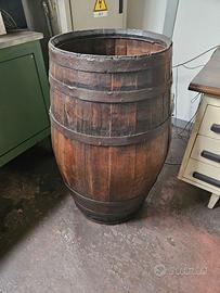 Botte porta bottiglie o fiori