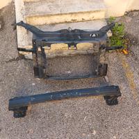 ossatura calandra Ford Fiesta 1.4  2006 usata 