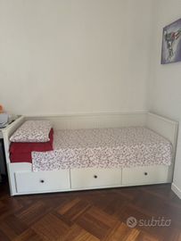 Letto Ikea Hemnes