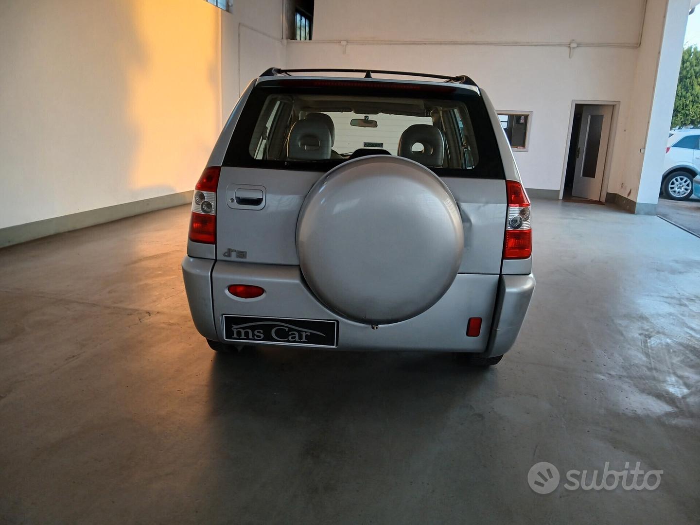 DR Automobiles Dr5 2010 photo 4