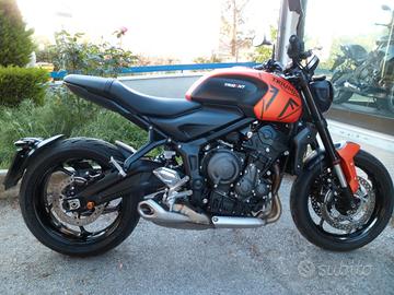 Triumph Trident 660