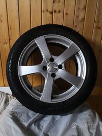4 Cerchi in Lega Dezent 195/55 R16 Pirelli P1