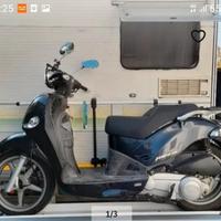 Kymco People 250