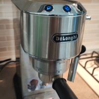 macchina da caffè DeLonghi EC680