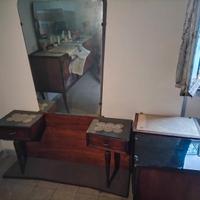 Toeletta più 2 comodini 