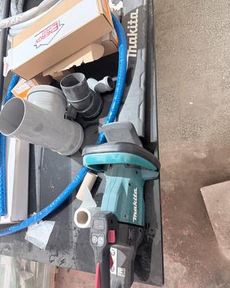 Tagliasiepi Makita UH007G 40V XGT 750mm