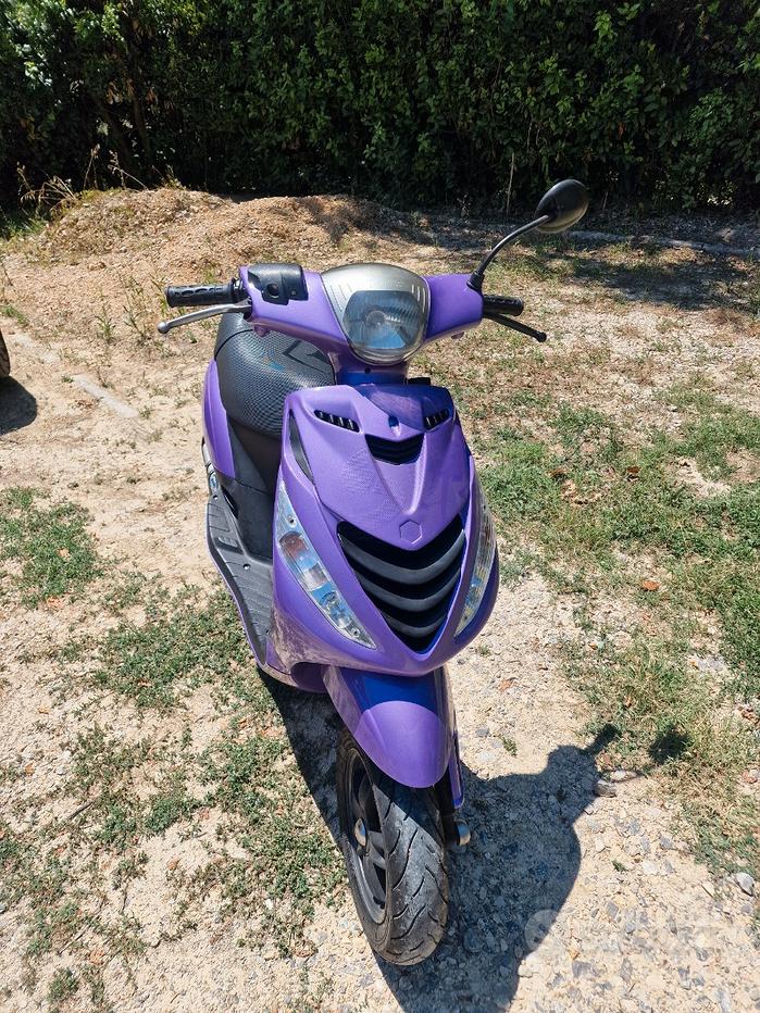 Piaggio Zip Viola Motorino Piaggio Zip 50 1997 Moto E Scooter In