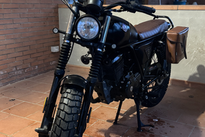 Archive YG125 30B Ninety 05/2023 + Borse Laterali