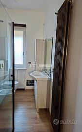 SPLENDIDO TRILOCALE RISTRUTTURATO IN ZONA RESIDENZ