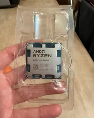 Processore AMD Ryzen 5 7500F