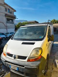 Renault trafic 