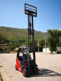 CARRELLO ELEVATORE
MODELLO LINDE H25D 25Q 2016