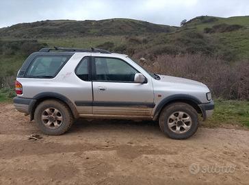 Opel Frontera 2.2 DTI RS Sport