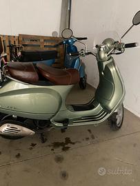 Vespa Lxv 125