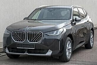 DISPONIAMO DI RICAMBI AUTO bmw x3 g45 MATERIALE DI