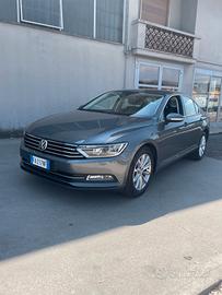 VOLKSWAGEN PASSAT VIII 2.0 TDI BLUEMOTION TECHNOLO