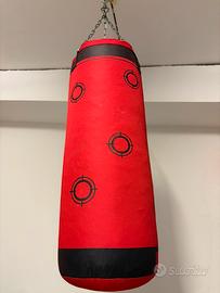 Sacco da boxe Domyos e due coppie di guantoni