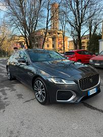 JAGUAR XF SE 200 AWD