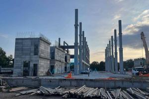 Immobile di 1370 m² con 4 locali a Frattamaggiore