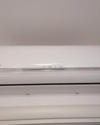 Condizionatore sysplit wall prime 09 inv hp q