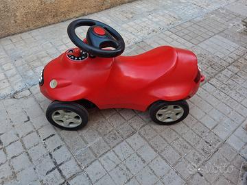 auto cavalcabile audi per bambini