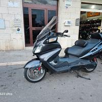 Suzuki Burgman 650 Esecutive