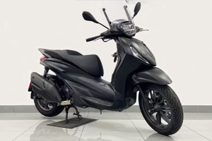 PIAGGIO BEVERLY S 400 HP– 2023 – PARI AL NUOVO –