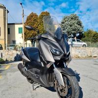 Yamaha X-Max 300 - 2017