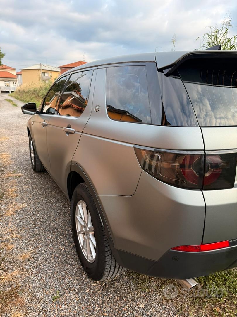 Land Rover Discovery Sport 2018 photo 5
