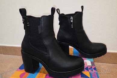 Tronchetti neri da donna con zip laterale, N.37