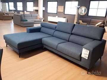 Divano con chaise longue