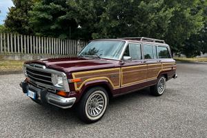 Jeep Grand Wagoneer 5.9 V8 1988