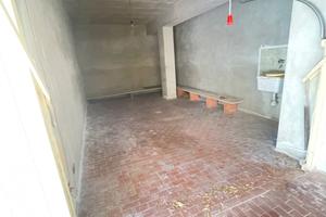 Box auto pressi piazzale Segni