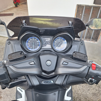 Yamaha Tmax 560